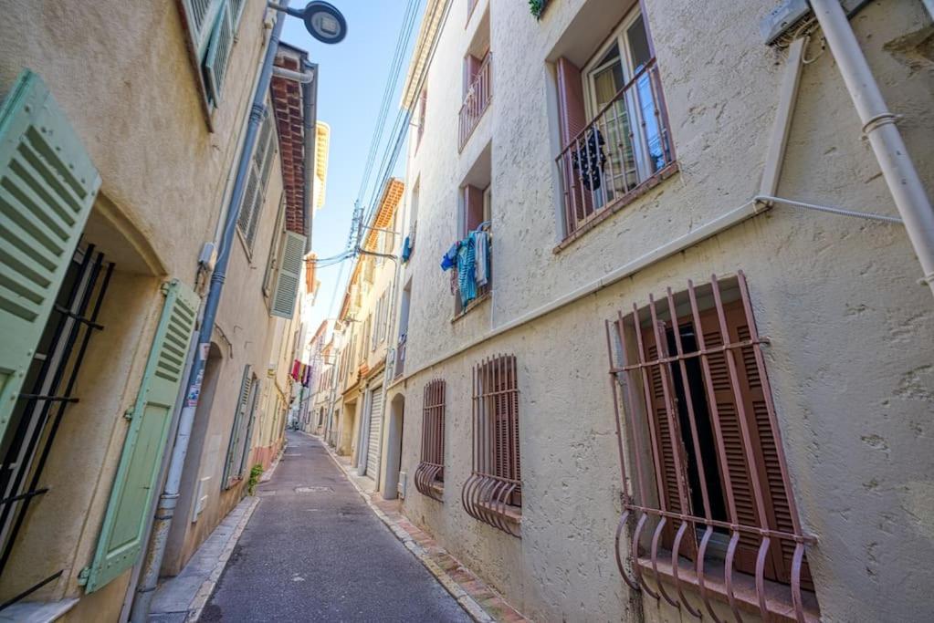 New - 1 Bed Apt Central Αντίμπ Εξωτερικό φωτογραφία